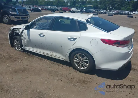 2018 Kia Optima Lx z USA, uszkodzony, nr VIN 5XXGT4L34JG239697